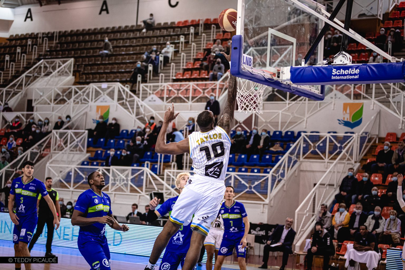 L’album photo vs SaintQuentin Basketball par Teddy Picaudé Champagne