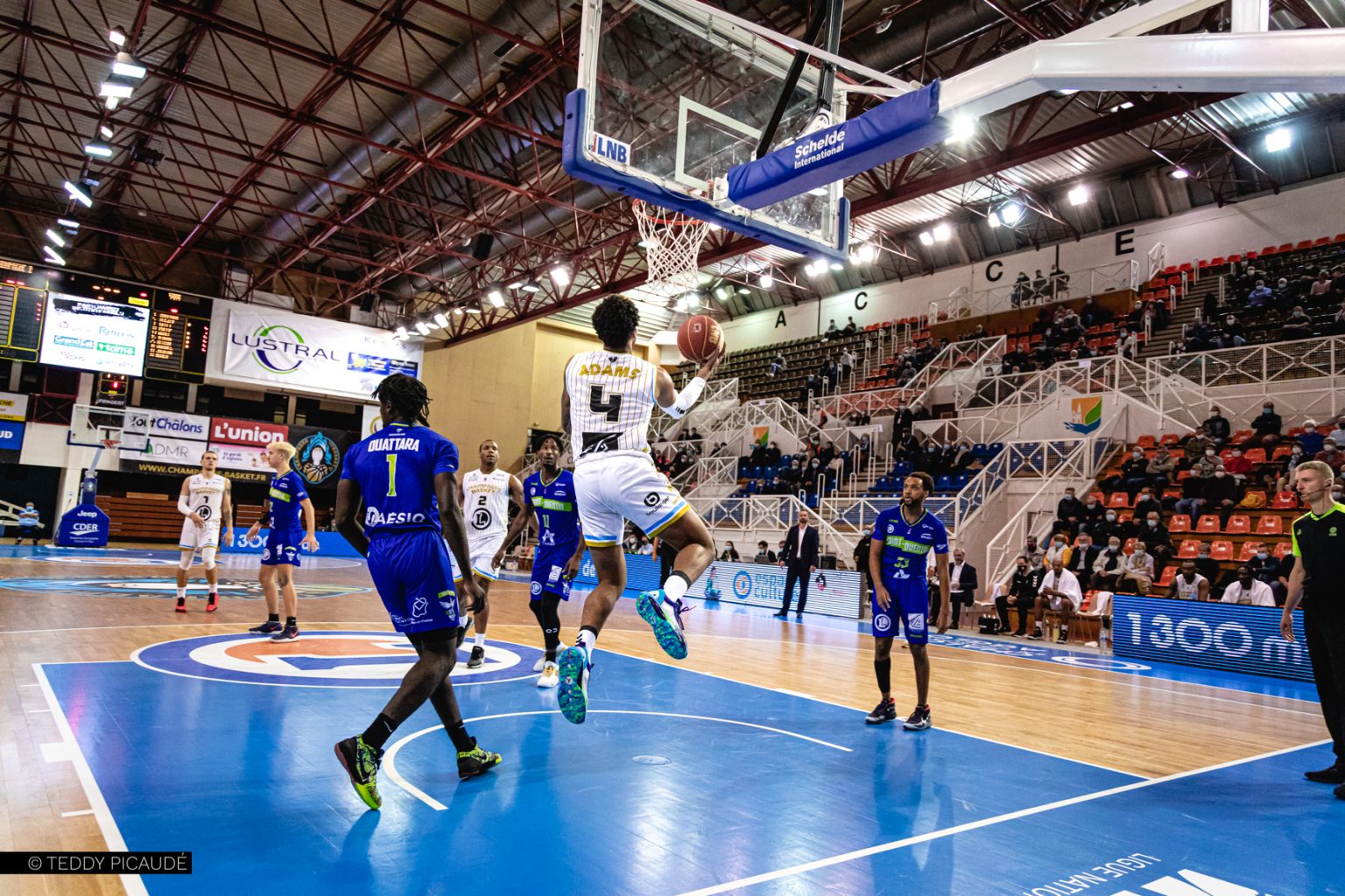 L’album photo vs SaintQuentin Basketball par Teddy Picaudé Champagne